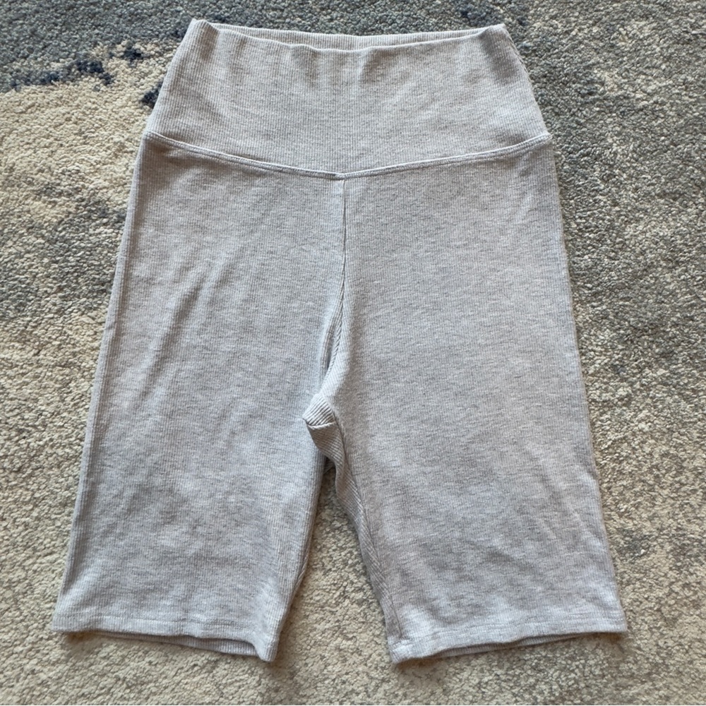 Joah brown pearl gray biker shorts size xs/s